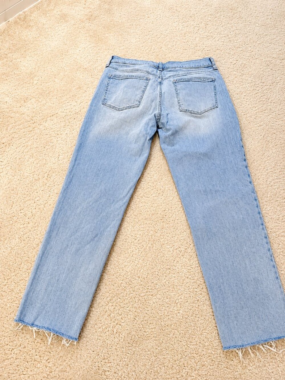GAP Denim 1969 | Light Wash Raw Hem Straight Leg Jeans ✨ size 29 - Picture 3 of 15